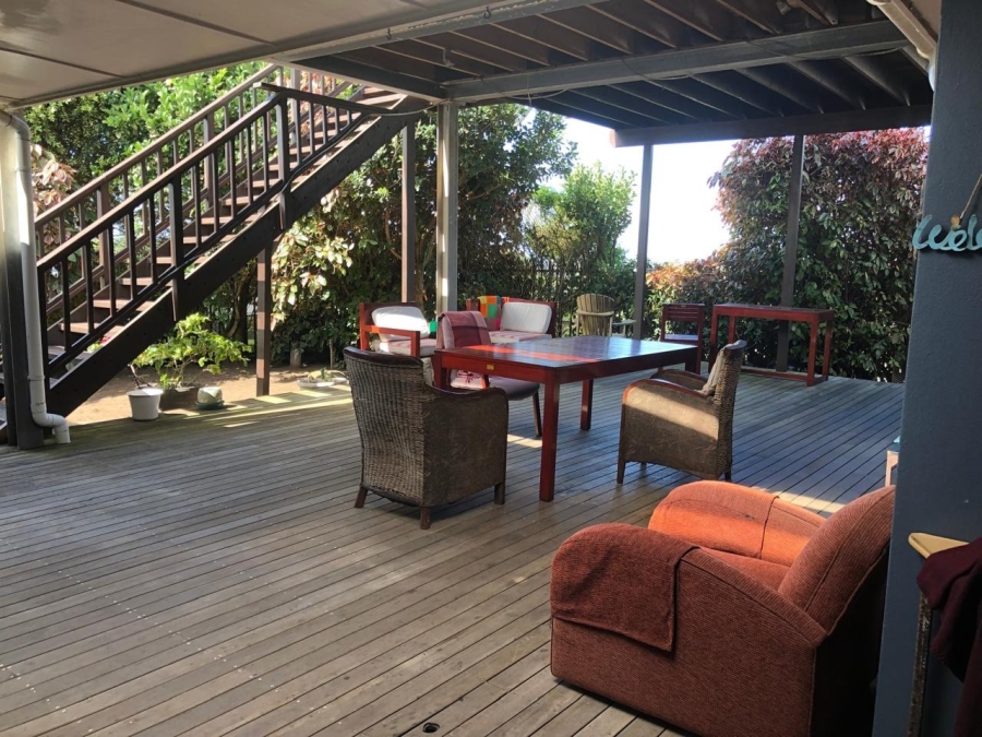7 Bedroom Property for Sale in Gonubie Eastern Cape